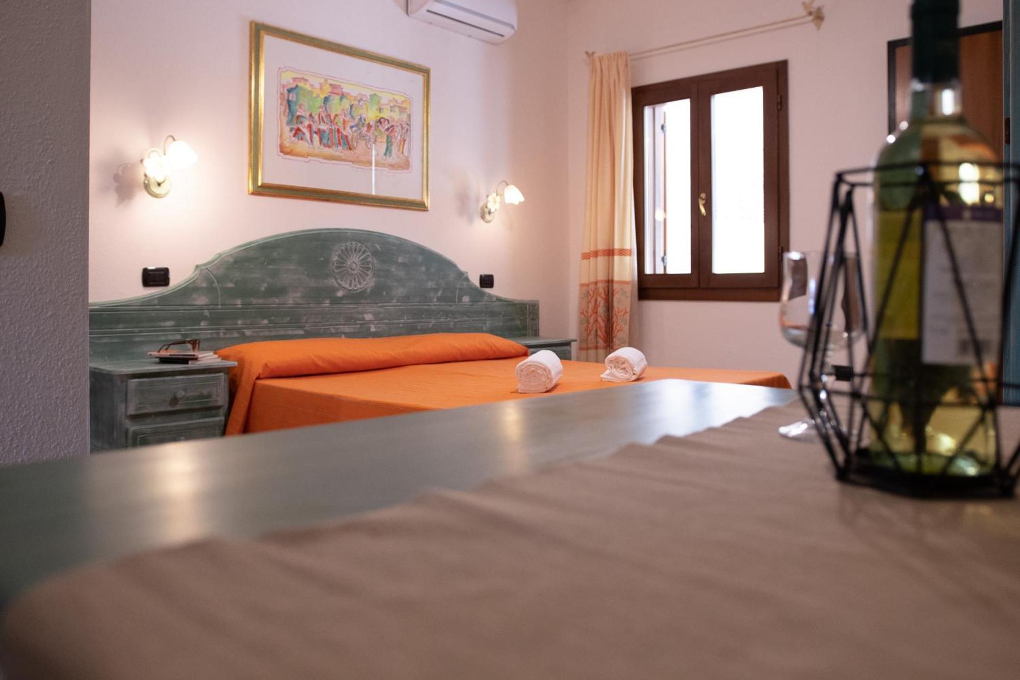 Residence Cala Viola Cala Liberotto Εξωτερικό φωτογραφία