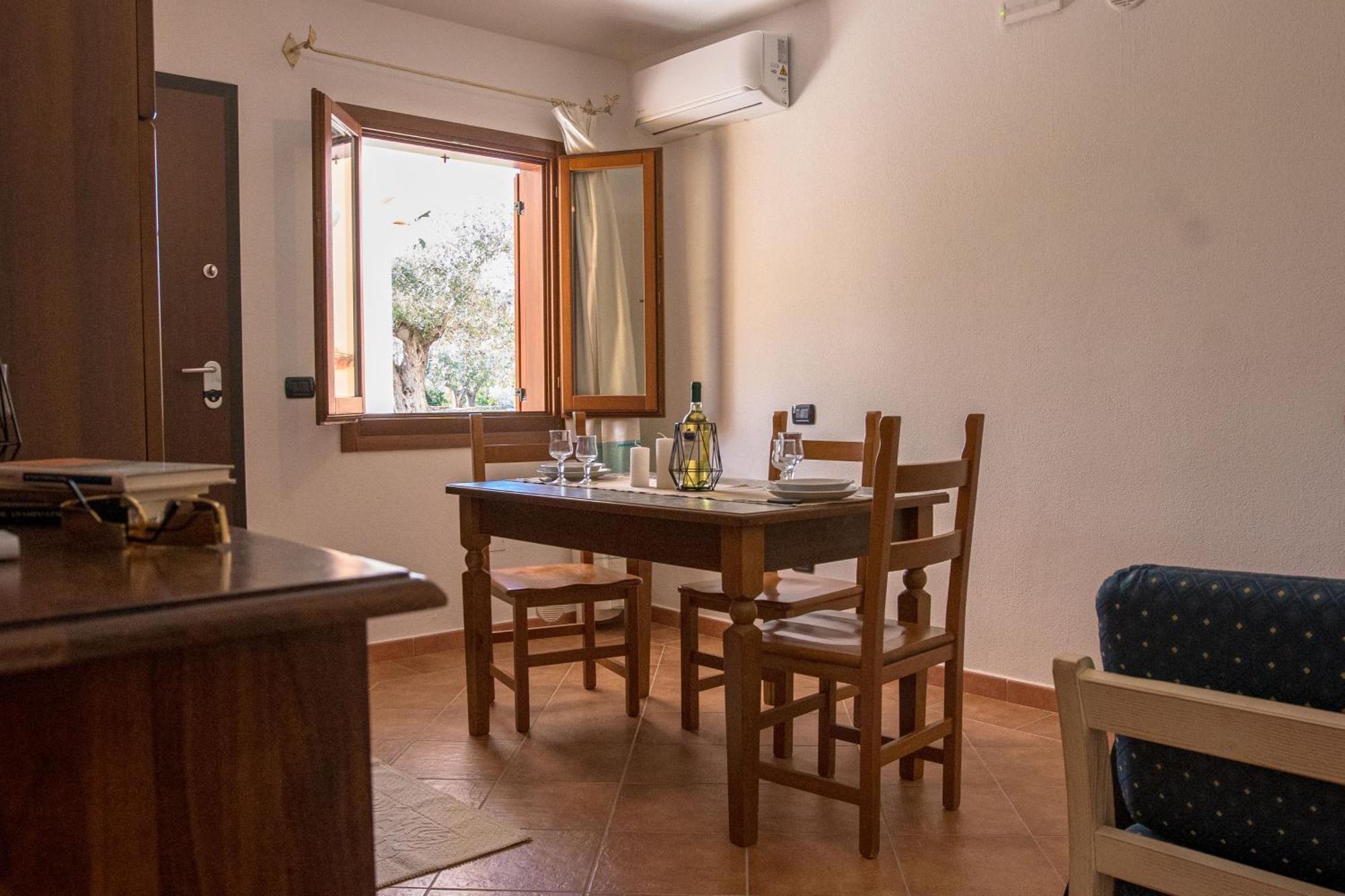 Residence Cala Viola Cala Liberotto Εξωτερικό φωτογραφία